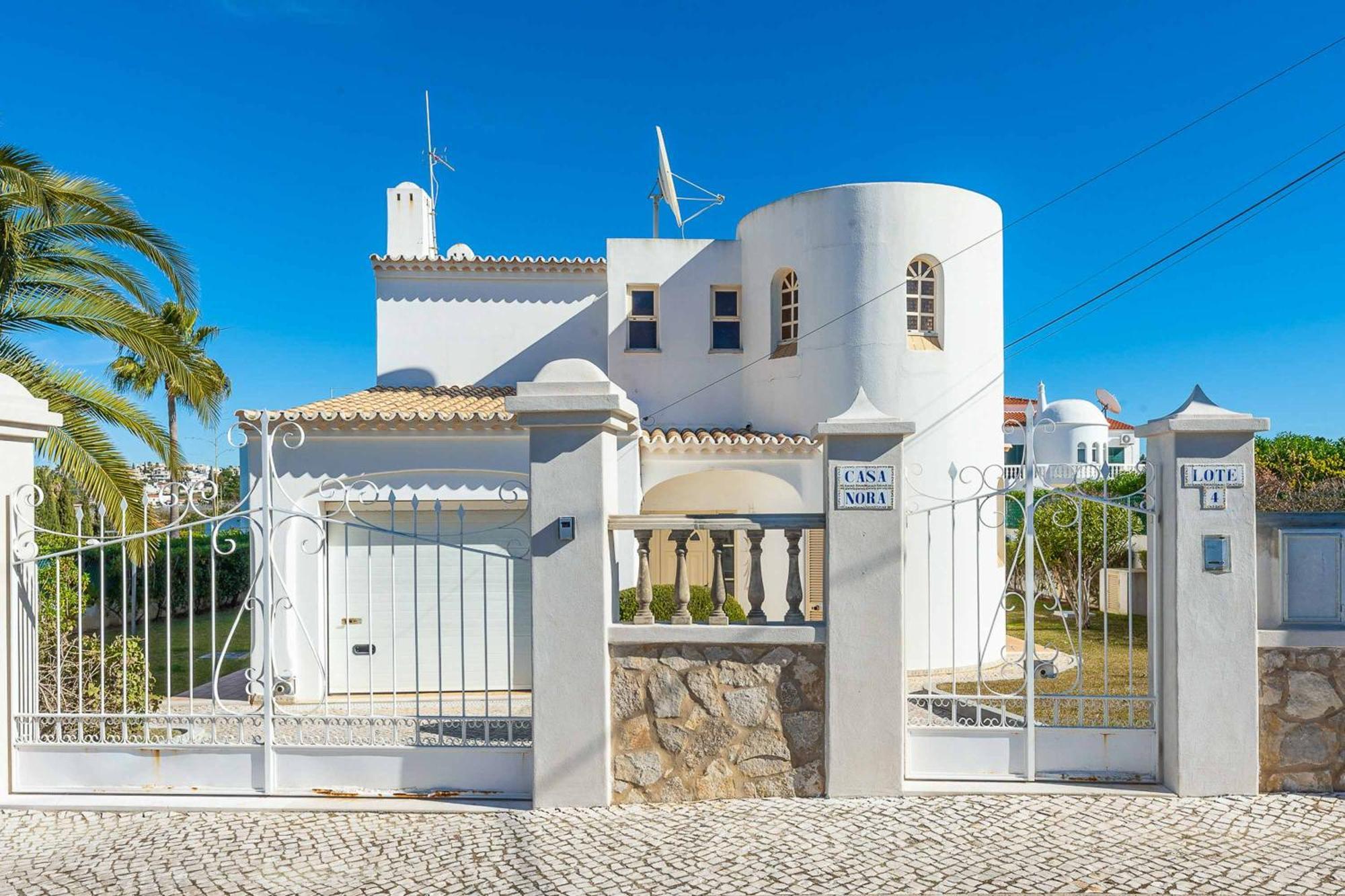 Villa Noras *